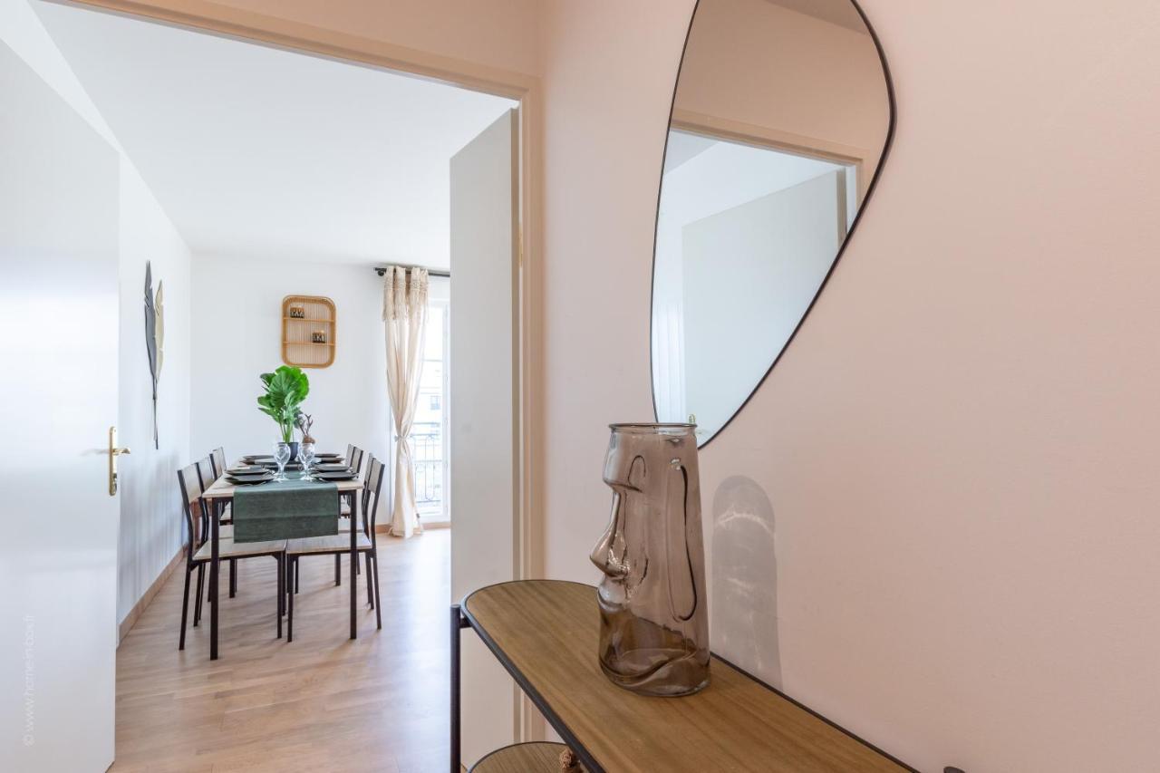 Luxe Flat For 7 - Fairytale Factory Apartment Bussy-Saint-Georges Exterior foto