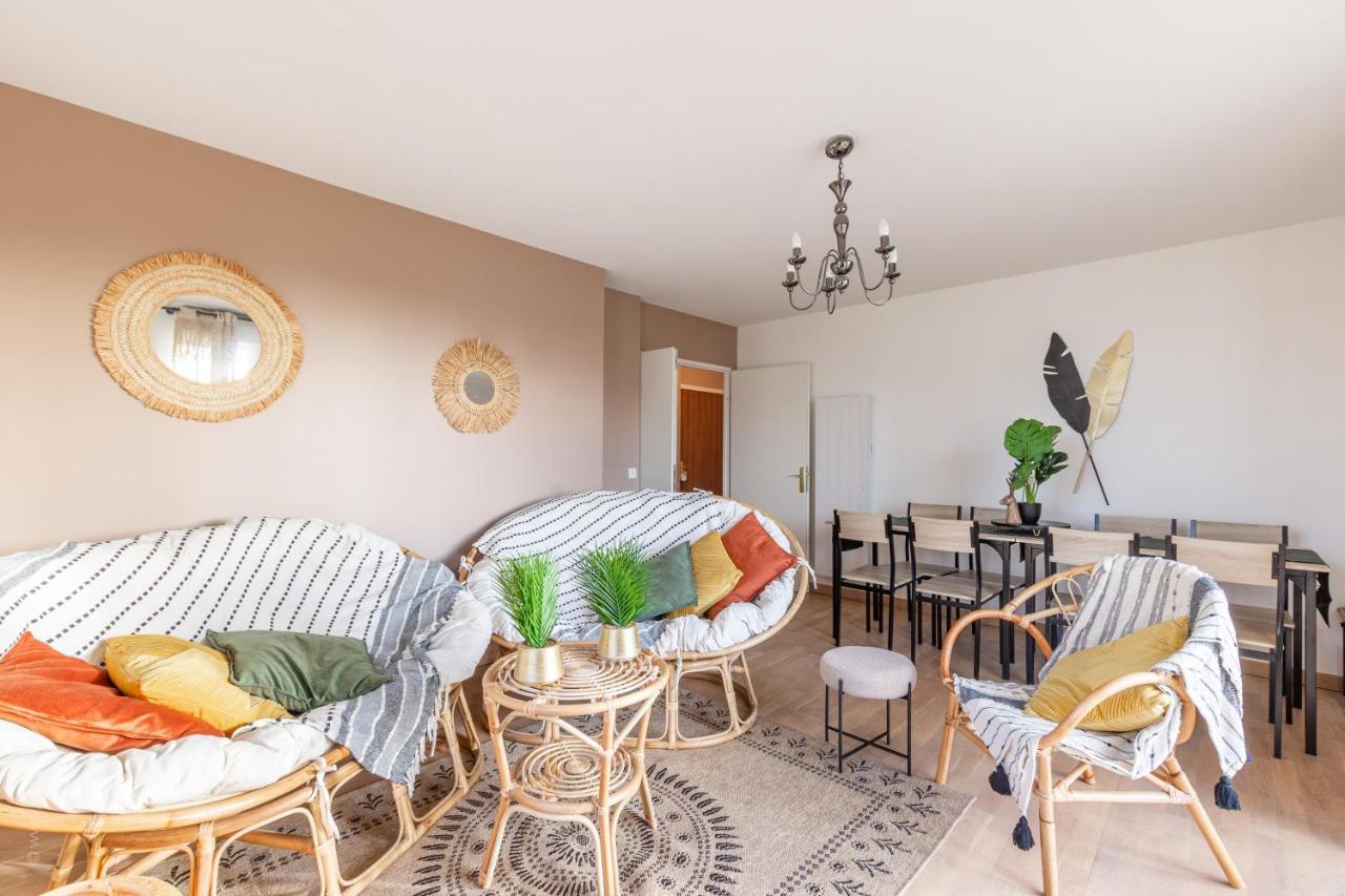 Luxe Flat For 7 - Fairytale Factory Apartment Bussy-Saint-Georges Exterior foto